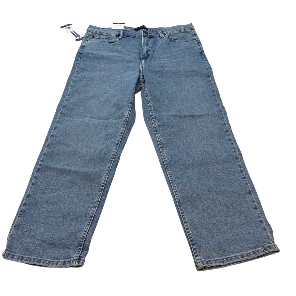 Calvin Klein Jeans Women's Light Blue Wash Straight Leg Jeans Size 14 NWT